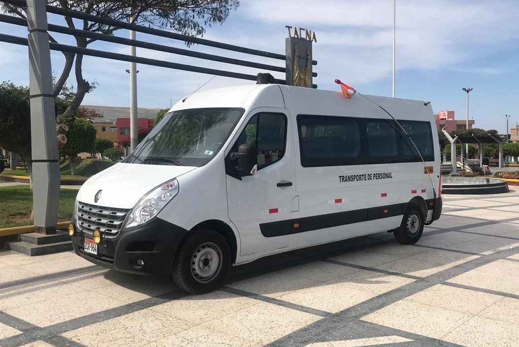 Alquiler de Vehiculo en Tacna - Hyundai H1, Alquiler de buses en Aerquipa, Alquiler de buses en Ilo, Alquiler de buses en Moquegua, Alquiler de buses en Toquepala, Alquiler de vehiculos en Cuajone, Alquiler de vehiculos en Moquegua